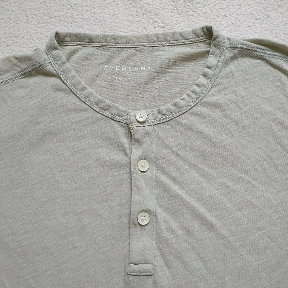 Everlane T Shirt Mens L Green Henley Pullover Tee Slub Cotton Classic Casual - Picture 2 of 9